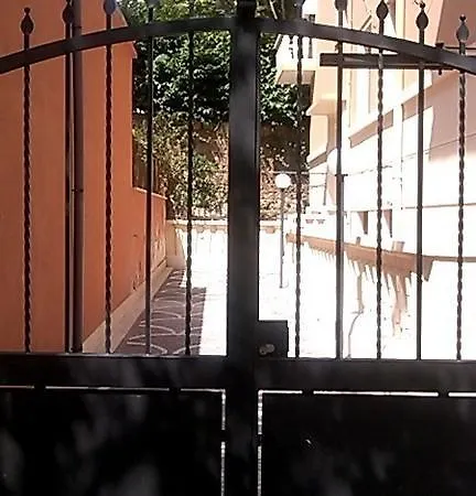 Folchi 26 *